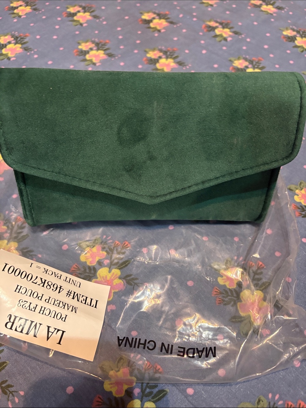 La Mer Green Suede Envelope Clutch
